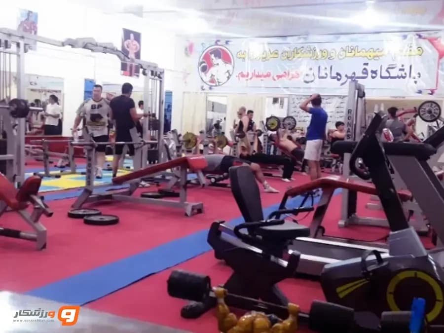 باشگاه قهرمانان آذرشهر