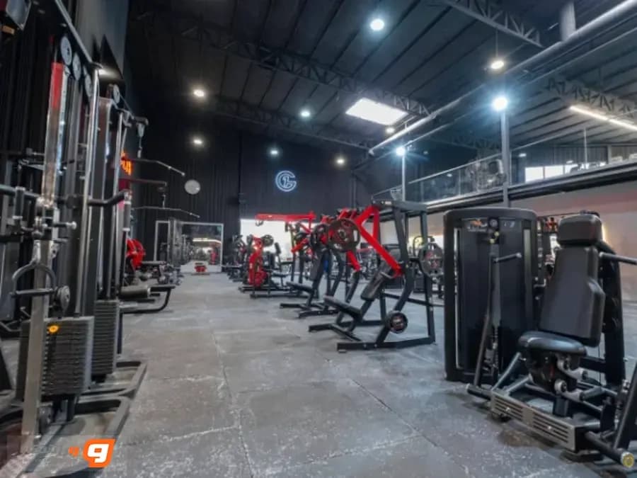 باشگاه وان جیم (One Gym) در مشهد