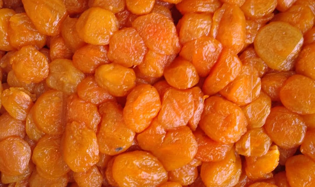 آلو خورشتی