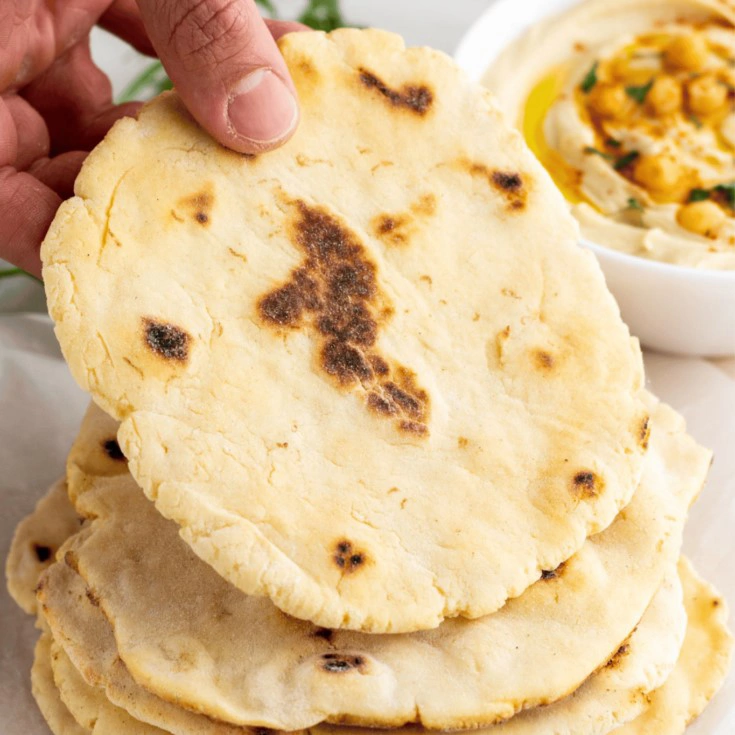 نان بدون گلوتن (تهیه شده با نشاسته برنج و سیب‌زمینی)