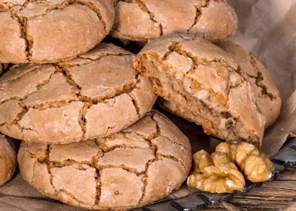 شیرینی گردویی
